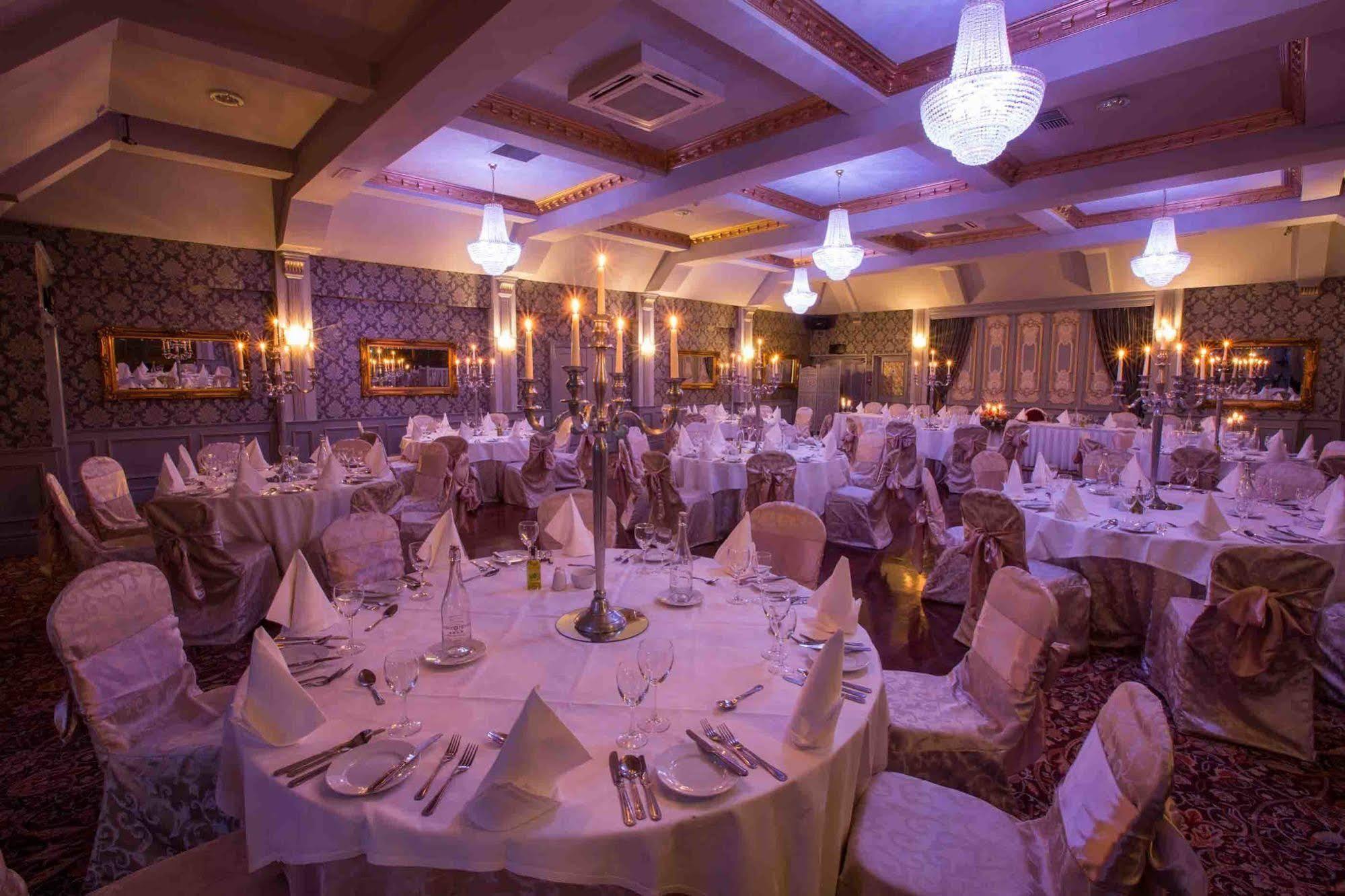 Anner Hotel Thurles Exterior photo